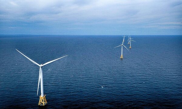 1024px-Block_Island_offshore_wind_farm_P6290638m